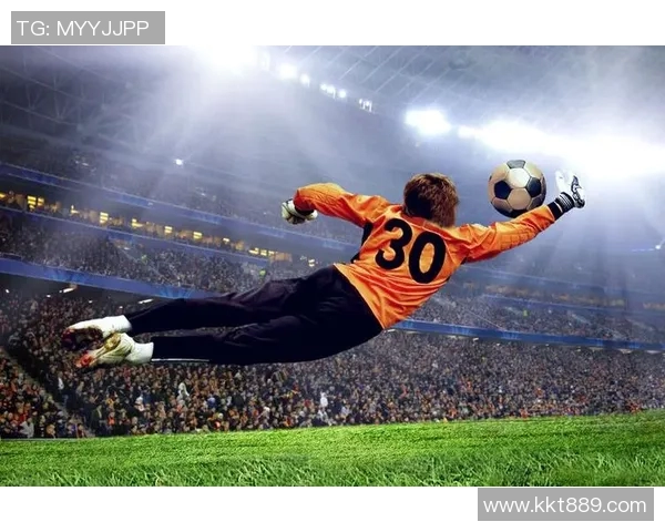 模仿足球明星的防守技巧与策略提升你的球场表现