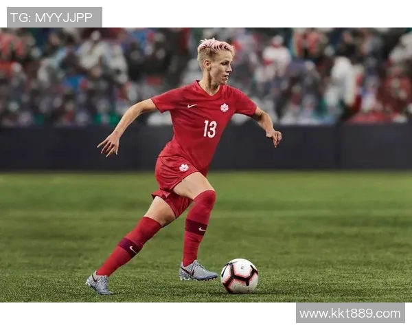 19号足球明星激情四溢的欢呼瞬间展现了运动的魅力与团队的力量